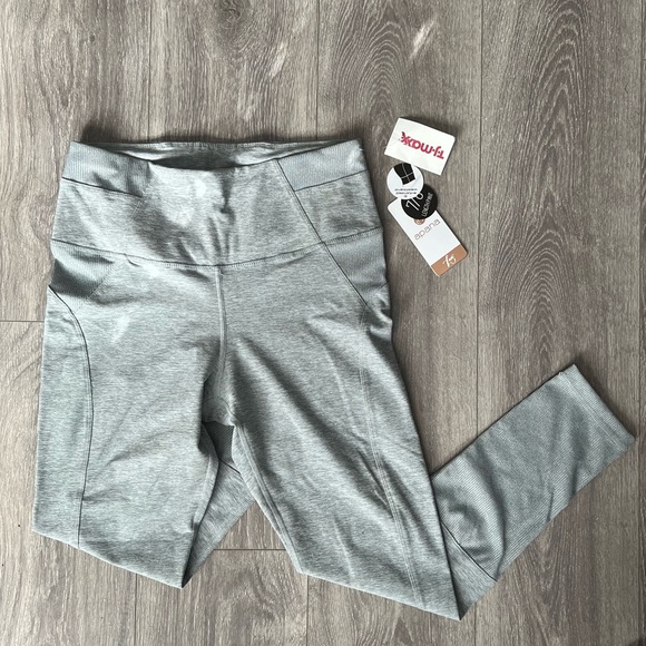 gray butter soft leggings🩶 - Picture 4 of 4